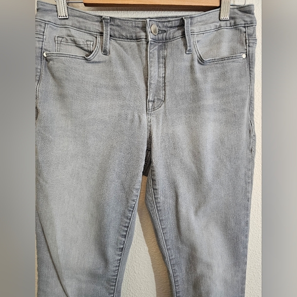Athleta Sculptek Jeans 6P Gray - Picture 6 of 6